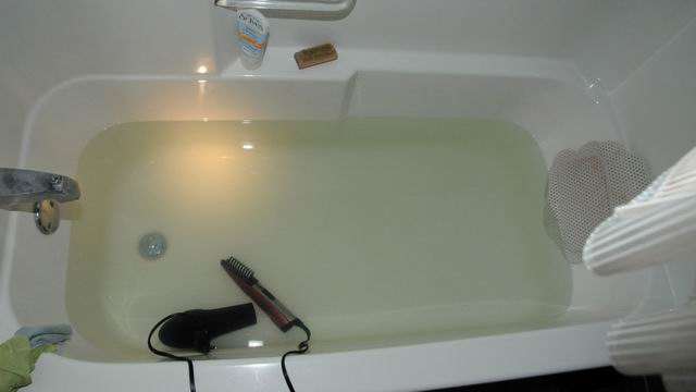 pic of blow dryer in tub