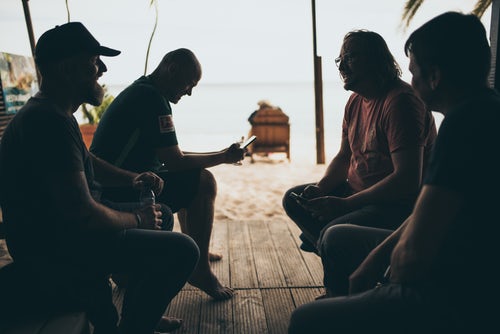 pic of friends sitting around