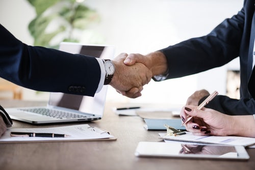 shaking hands with your home inspection client