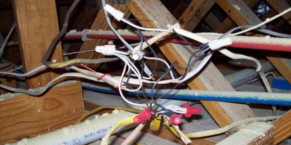 pic of bundled wires